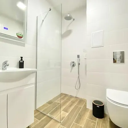 Best Studio For Business & Family Super Fast Wi-fi Apartment Plovdiv